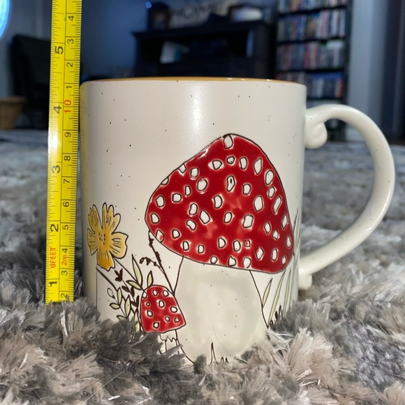 Mushroom Mug - Picture 4 of 5